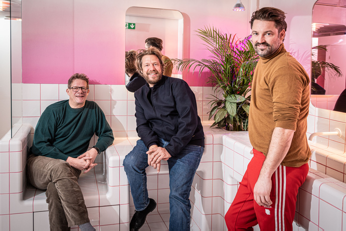1599043103 praterstrasse vlnr. heinz tronigger benjamin loudon hennes weiss kurt patzak 2