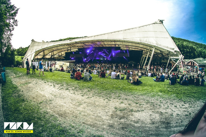 1554907165 1554314550 branded nu forms festival 2017 day 2 day 865873 1c00de5b28af