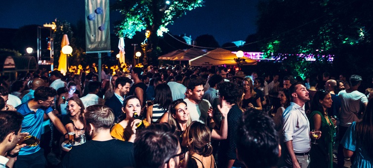 Alle Fotos Von Das Techno Cafe 2019 Am Dienstag 25 Juni 2019 18